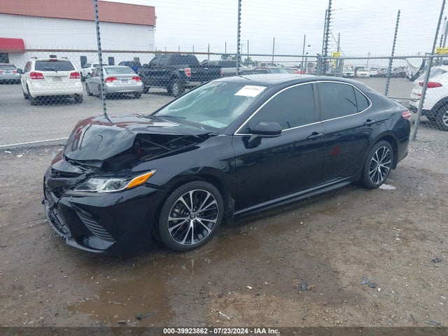 Toyota CAMRY SE 2020 4T1G11AKXLU338290 Image 2
