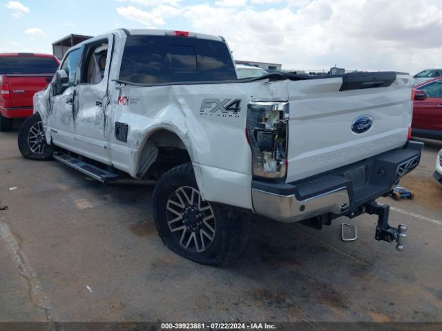 1FT7W2BT5JEC24028 Ford F-250 Lariat