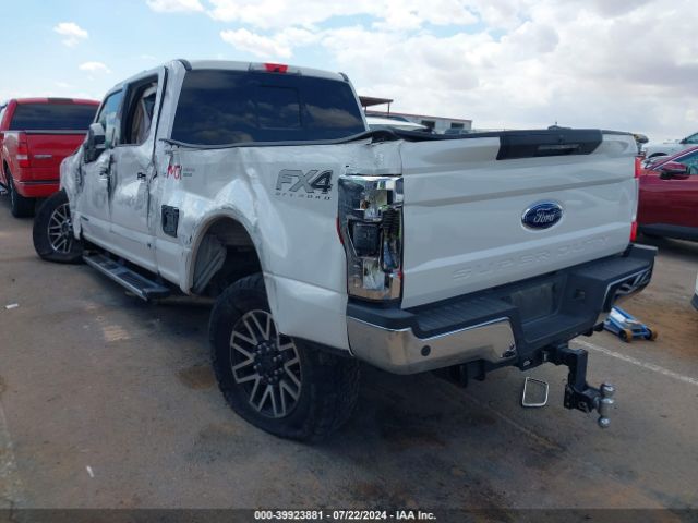 1FT7W2BT5JEC24028 Ford F-250 Lariat