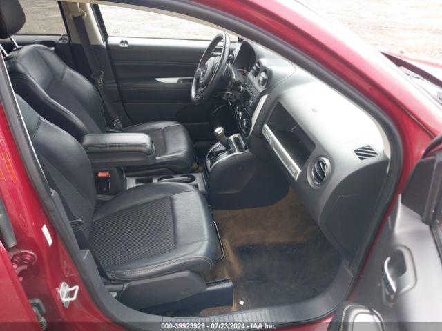 1C4NJCEA8GD734748 Jeep Compass Latitude