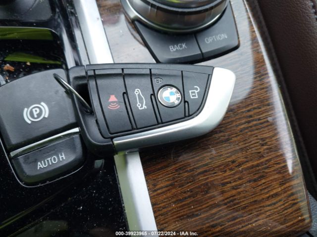 5UXTR9C50KLE16907 BMW X3 Xdrive30i