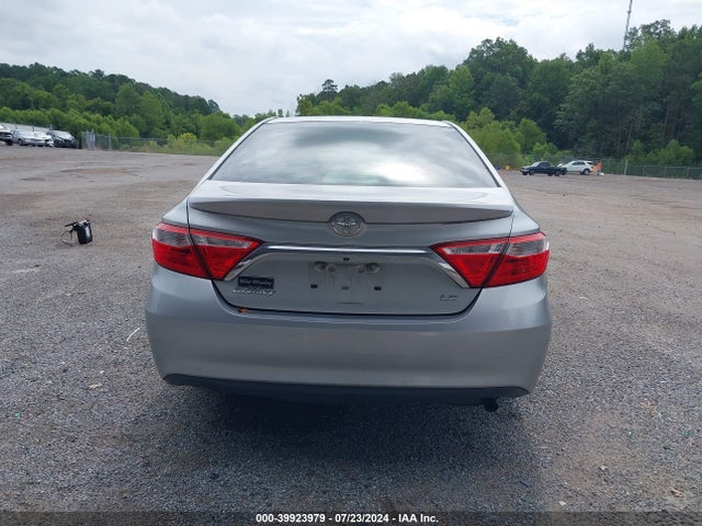 Toyota CAMRY LE 2015 4T4BF1FK7FR468848 Image 16