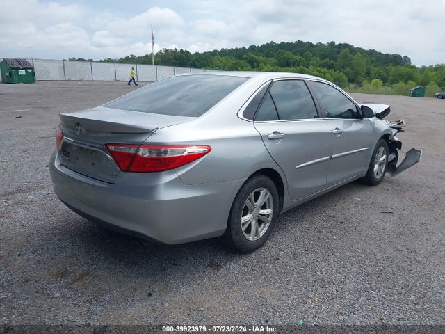 Toyota CAMRY LE 2015 4T4BF1FK7FR468848 Image 4