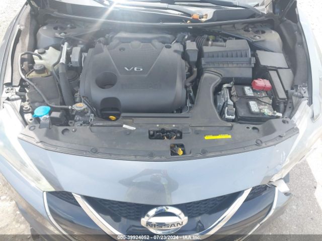 1N4AA6AP2JC402091 Nissan Maxima 3.5 Sl