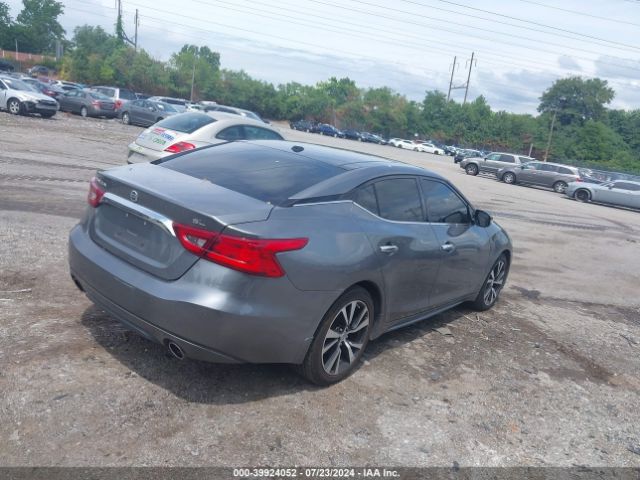 1N4AA6AP2JC402091 Nissan Maxima 3.5 Sl
