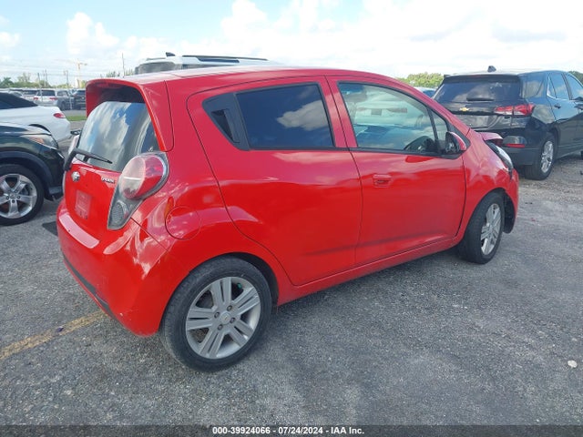 Chevrolet Spark 1lt Auto 2014 KL8CD6S93EC511443 Image 4