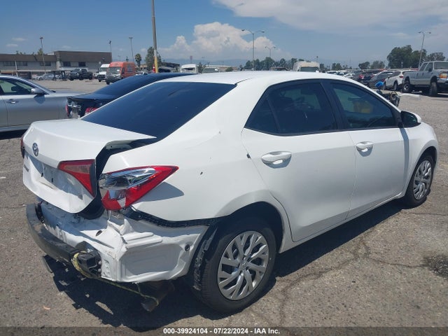 Toyota COROLLA LE 2017 2T1BURHE0HC926515 Image 4