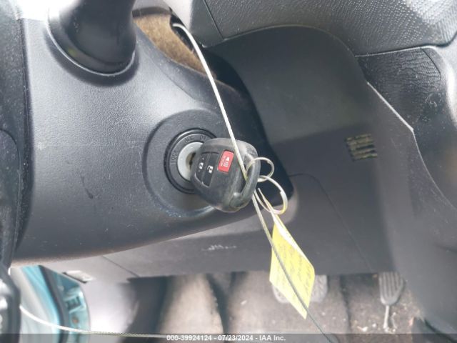 JTDKDTB32E1063124 Toyota Prius C Two