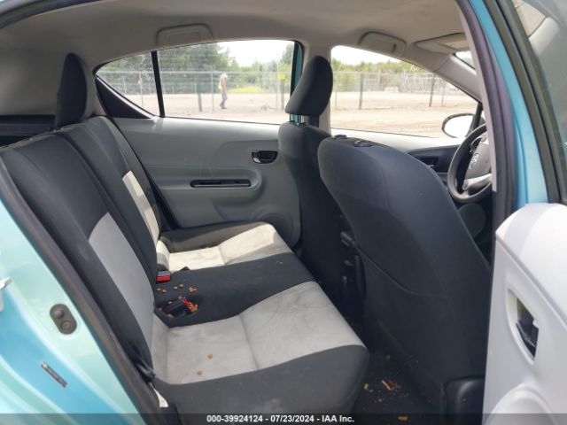 JTDKDTB32E1063124 Toyota Prius C Two