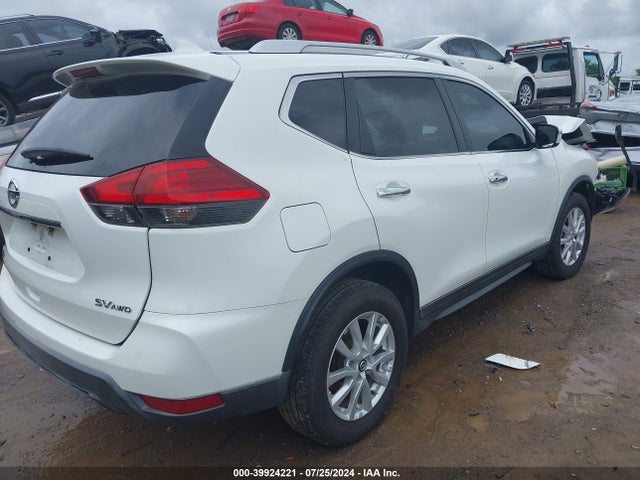 Nissan ROGUE SV 2017 KNMAT2MV1HP545611 Image 4