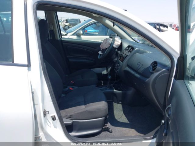 3N1CN7AP6GL864764 Nissan Versa 1.6 S