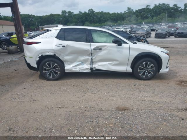 JTJAAAAB5PA018034 Lexus Rz 450e Premium