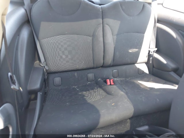 2011 MINI COOPER WMWSU3C52BT251106 Photo 7