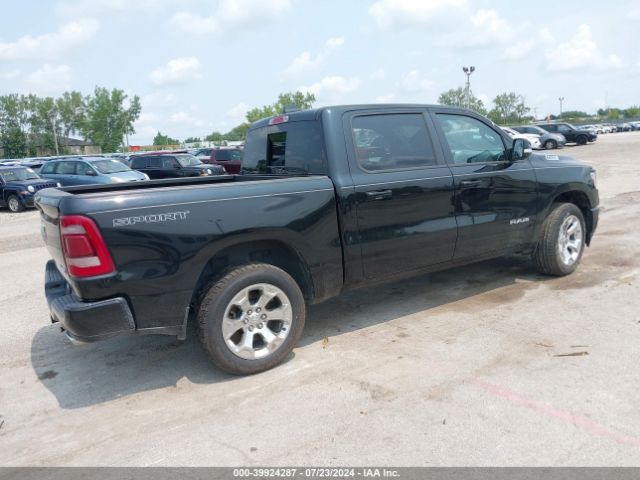 2022 RAM 1500 1C6SRFFT1NN477024 Photo 3