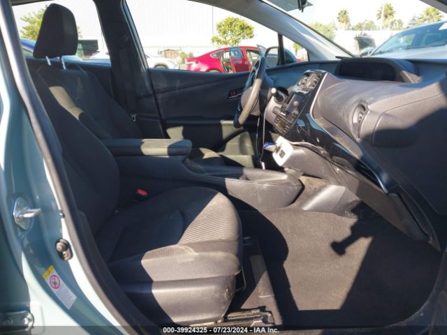 JTDKBRFU3G3007275 Toyota Prius Two