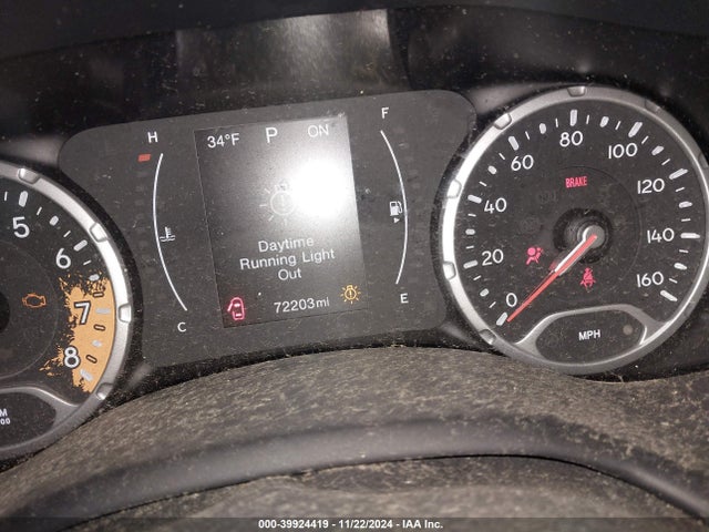 Jeep Renegade Latitude 4x4 2017 ZACCJBBBXHPG32238 Image 15