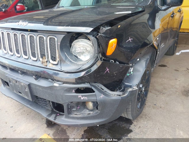 Jeep Renegade Latitude 4x4 2017 ZACCJBBBXHPG32238 Image 6