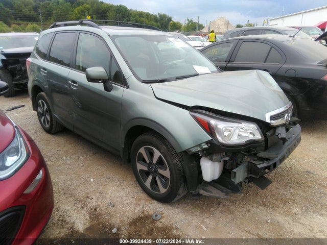 Subaru Forester 2.5i Premium 2017 JF2SJAEC9HH494971 Image 1