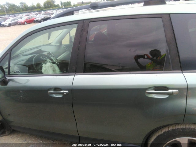Subaru Forester 2.5i Premium 2017 JF2SJAEC9HH494971 Image 14