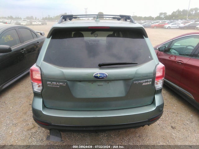 Subaru Forester 2.5i Premium 2017 JF2SJAEC9HH494971 Image 16