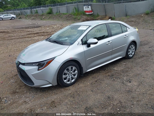 Toyota COROLLA LE 2022 JTDEPMAE3NJ229406 Image 2