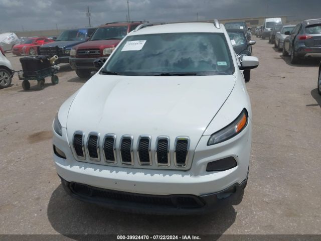1C4PJLCS1GW173172 Jeep Cherokee Latitude