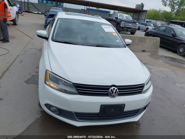 3VWLL7AJ1EM435051 Volkswagen Jetta 2.0l Tdi