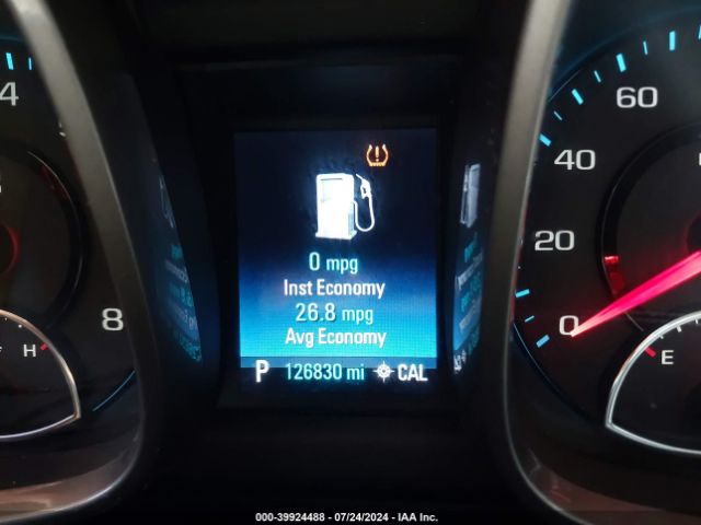 1G11D5SL0FF105617 Chevrolet MALIBU 2LT
