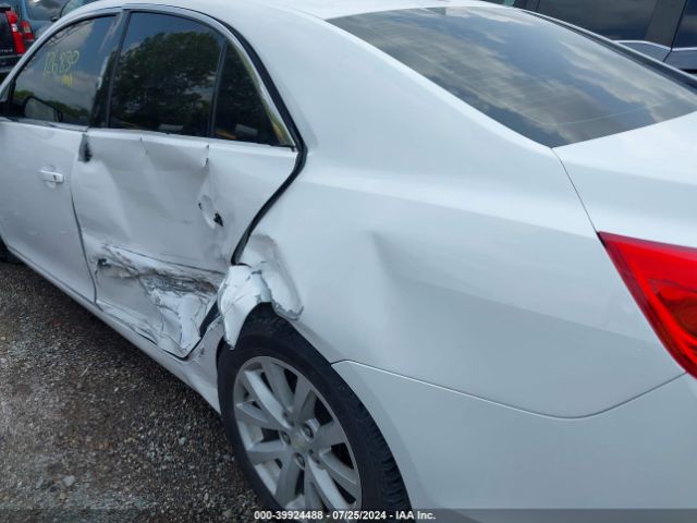 1G11D5SL0FF105617 Chevrolet MALIBU 2LT
