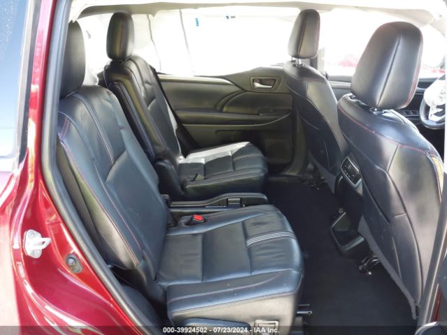 5TDJZRFH8KS918672 Toyota Highlander Se