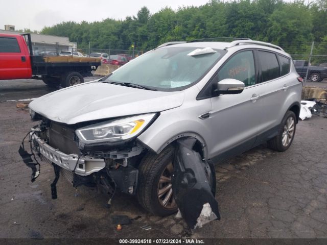 1FMCU9J96HUD14576 Ford Escape Titanium