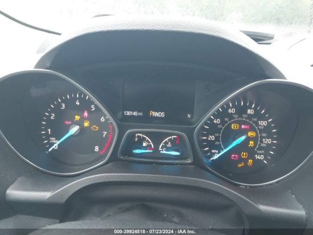 1FMCU9J96HUD14576 Ford Escape Titanium