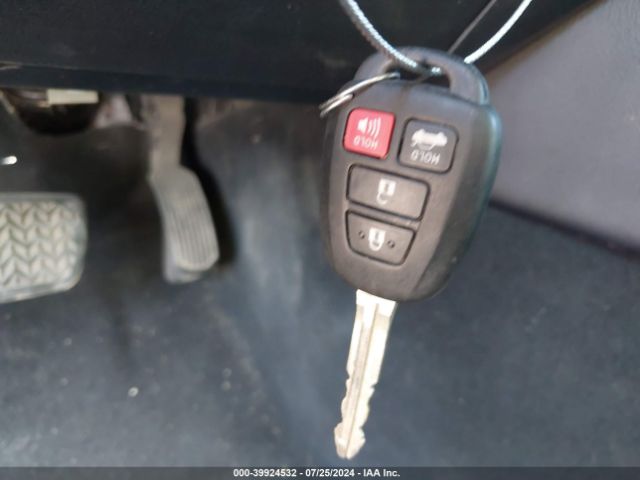 4T1BF1FK1HU671411 Toyota CAMRY LE