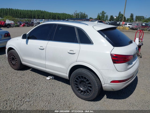 Audi Q3 2.0t Premium Plus 2015 WA1EFCFS2FR001910 Image 3
