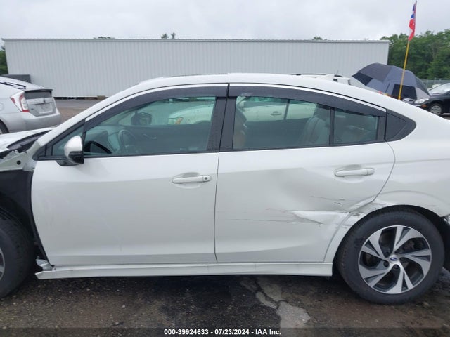 4S3BWAF61P3005662 Subaru Legacy Premium