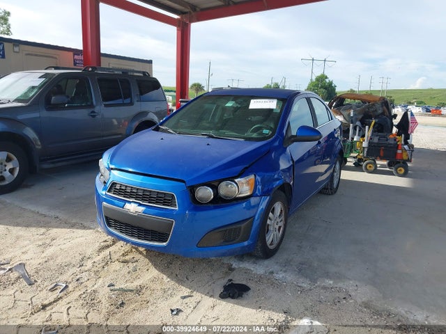 Chevrolet Sonic Lt Auto 2016 1G1JC5SH3G4137148 Image 2