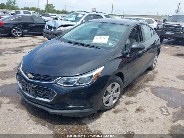 Chevrolet Cruze Ls Auto 2018 1G1BC5SM7J7187249 Image 2