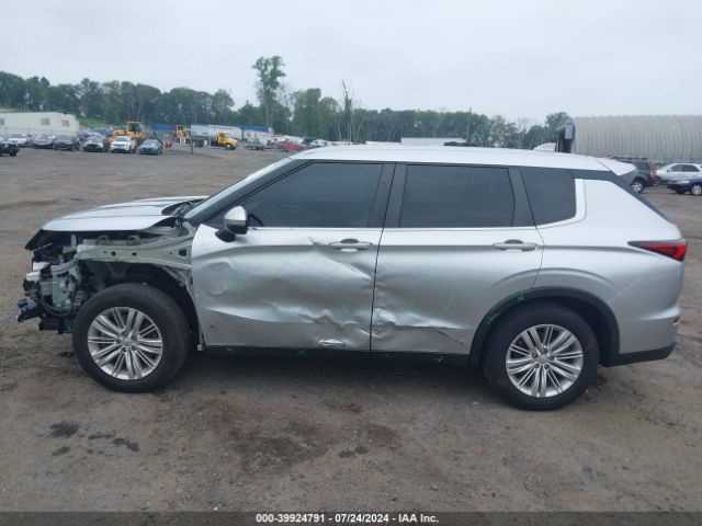 JA4J4TA8XNZ032367 Mitsubishi Outlander Es 2.5 S-awc