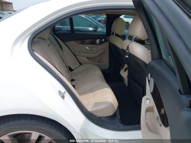 55SWF4KB5FU030800 Mercedes-Benz C 300 4matic/luxury 4matic/sport 4matic