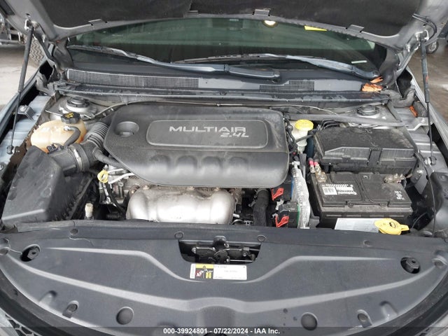 1C3CCCAB2FN628695 Chrysler 200 Limited
