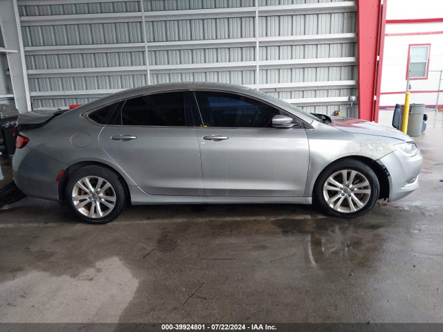 1C3CCCAB2FN628695 Chrysler 200 Limited