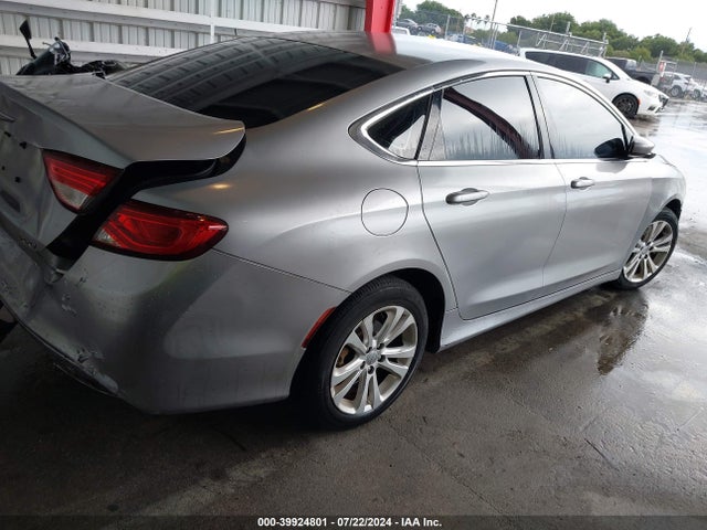 1C3CCCAB2FN628695 Chrysler 200 Limited