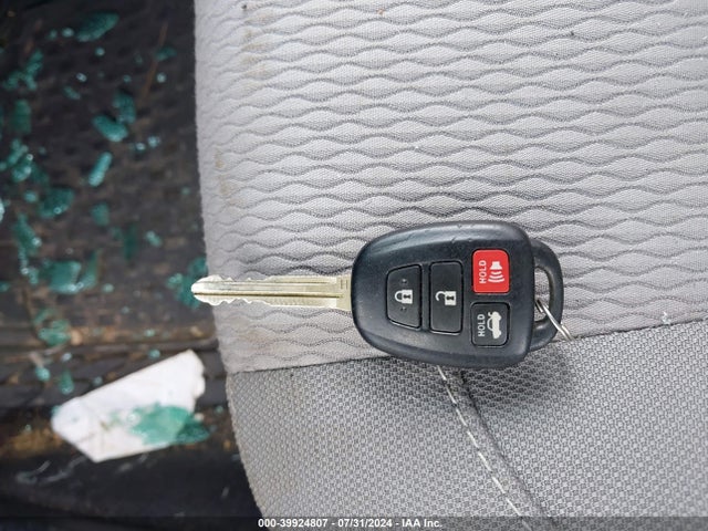 Toyota COROLLA LE 2014 2T1BURHE8EC210831 Image 11