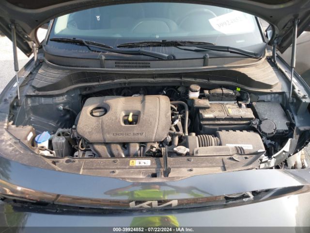 KNDJ23AU0P7883651 KIA SOUL LX