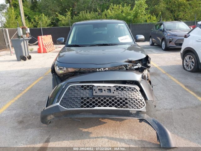 KNDJ23AU0P7883651 KIA SOUL LX
