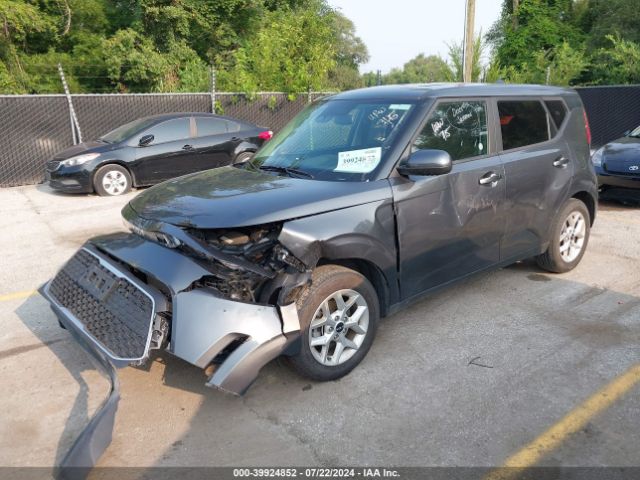 KNDJ23AU0P7883651 KIA SOUL LX