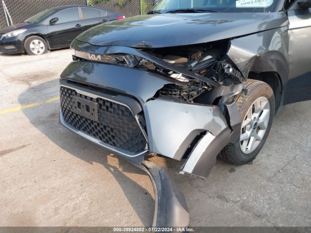 KNDJ23AU0P7883651 KIA SOUL LX