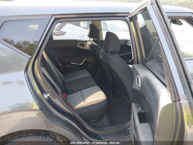 KNDJ23AU0P7883651 KIA SOUL LX