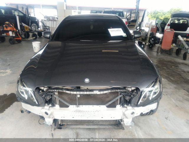 WDDZF4JB2HA211547 Mercedes-Benz E 300