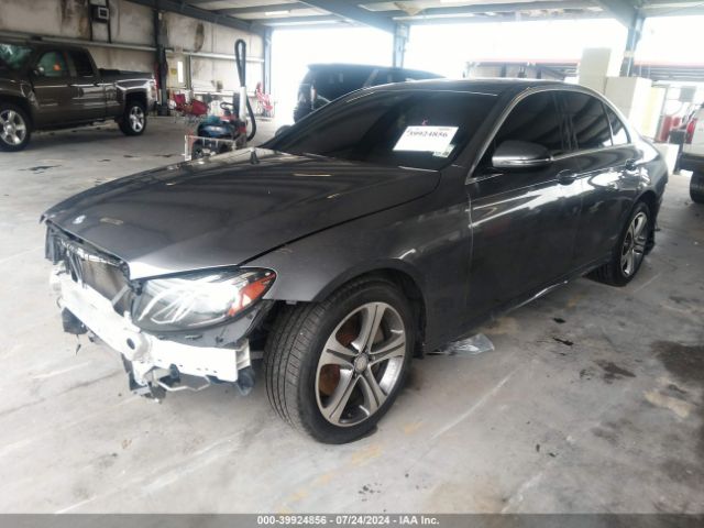 WDDZF4JB2HA211547 Mercedes-Benz E 300